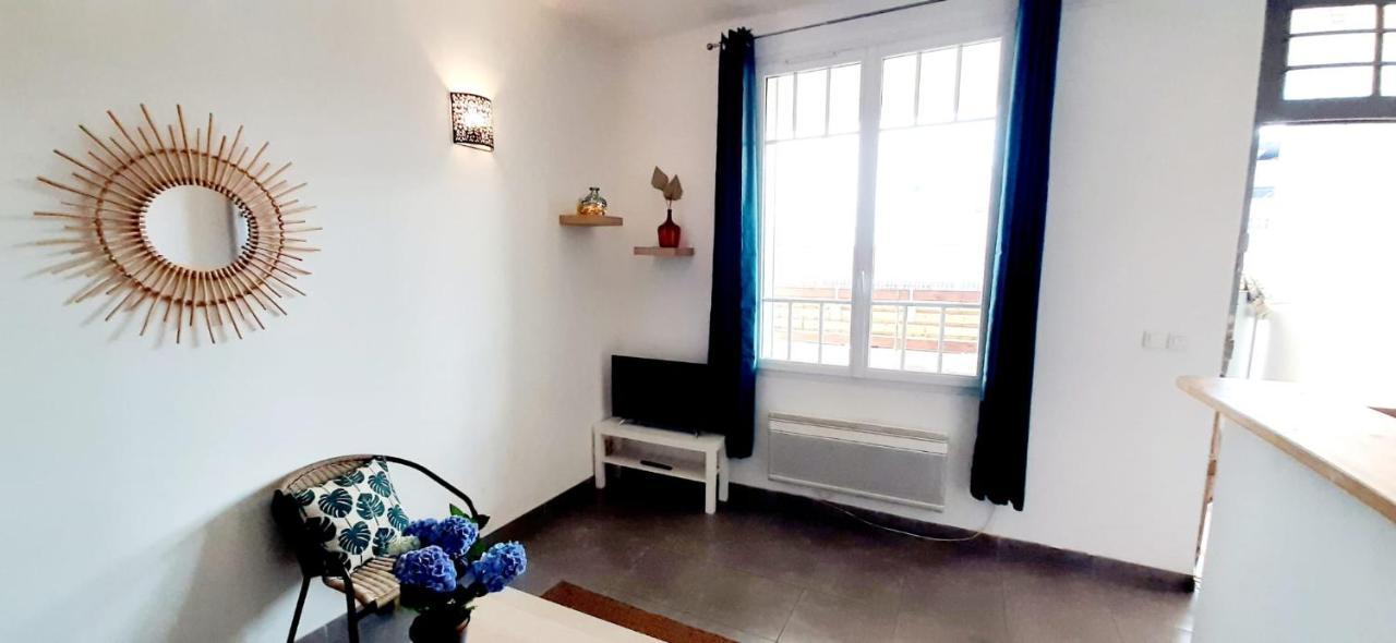 Appartement Avec Terrasse Тулон Экстерьер фото
